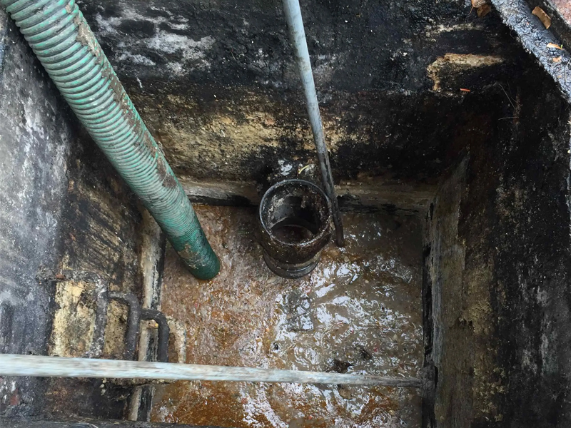 将军庙隔油池清理